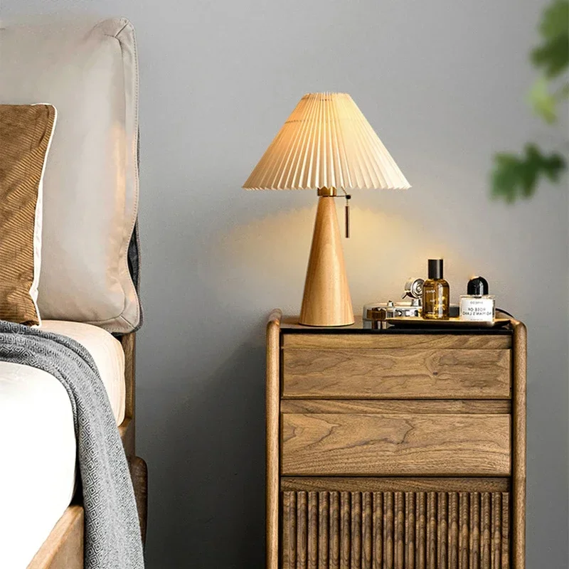 โคมไฟตั้งโต๊ะแบบจีบย้อนยุค โคม - Solar Lamp บทวิจารณ์และราคา